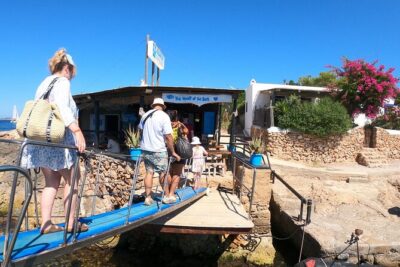 3-Hour Northwest Coast Excursion: Aquarium and Islas Margaritas - Price and what you get for it: why this feels like good value