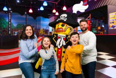 Auburn Hills: Legoland and Sea Life Aquarium Combo Ticket - Where You Check In at Great Lakes Crossing (Entry 6)