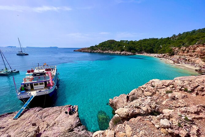Cala Salada and Unspoiled North Beach Tour. Snorkelling and Aquarium - Cala d’Aubarca and Ses Balandres: the swim and snorkel stop