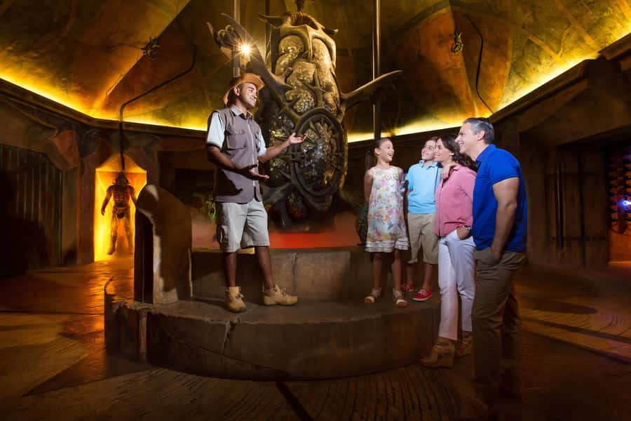 Dubai: Lost Chambers Aquarium Entry Ticket - Ambassador Lagoon: the 11-million-litre centerpiece