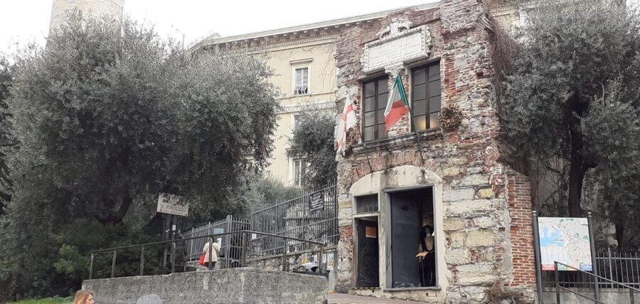 Genoa: Aquarium & Christopher Columbus' House Entry Tickets - Key Points at a Glance