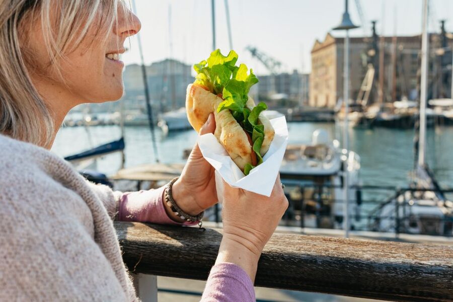 Genoa: Aquarium of Genoa with Lunch - Should you book this Genoa Aquarium with Lunch?