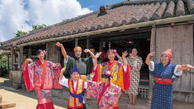 Okinawa: Churaumi Aquarium, Ryukyu Village & Manza Bus Tour - Key things to know before you go