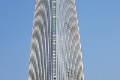 Private tour Lotte World,Tower,Aquarium(All Tickets are included) - Gangnam Style statue near COEX East Gate (young stop, good photos)