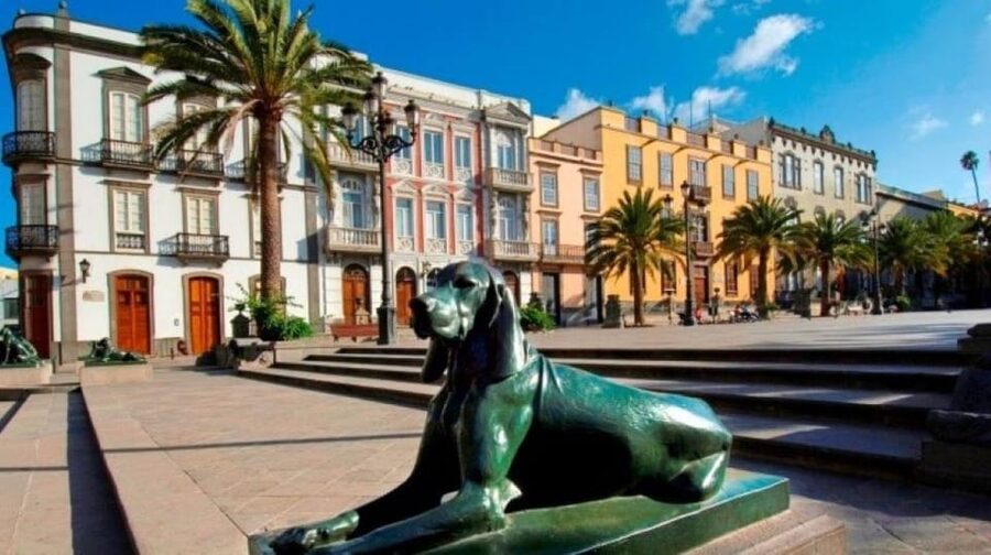 Tenerife: Gran Canaria Full-Day Guided Tour with Aquarium - Vegueta in Las Palmas: A guided walk through the city’s older bones