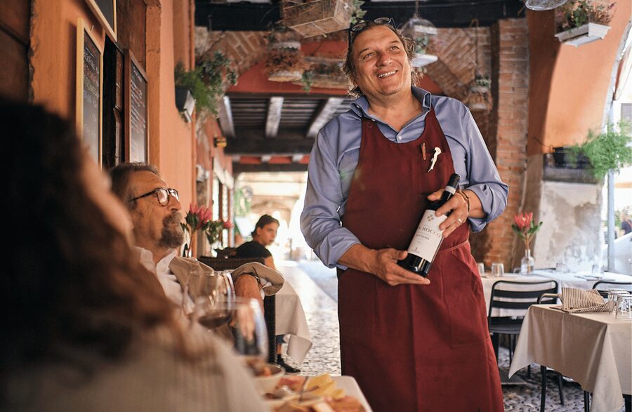Wine Tasting near the Aquarium of Genoa - The Wine Stories: Producers, Techniques, and Italian Culture Notes