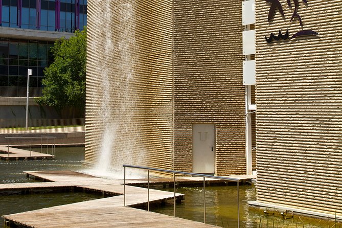 Zaragoza Aquarium Admission Ticket - How to See More Fish Without Rushing